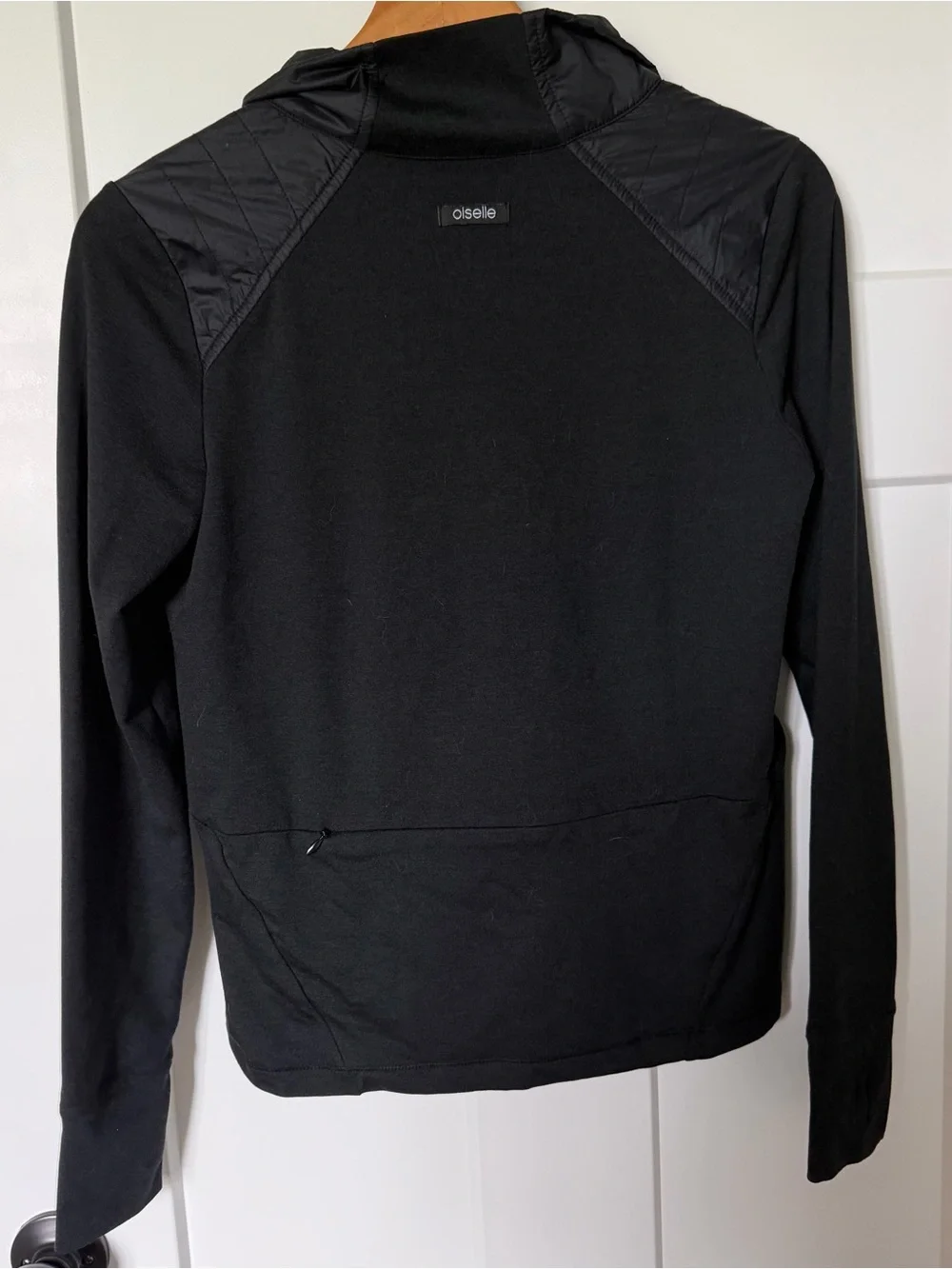 oiselle quilted front